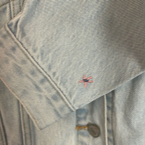 Levi’s Original Trucker Jacket Floral Size M NWT 🌸 - Picture 11 of 12